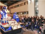 La cabalgata de Reyes, antesala de una noche de ilusión para los niños de Alzira