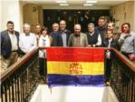 La Delegacin del Gobierno insta al Ayuntamiento de Alzira a retirar la bandera republicana