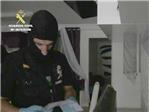 La Guardia Civil detiene a 3 personas por trfico de sustancias estupefacientes en Carlet y Pobla Llarga