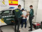 La Guàrdia Civil de Cullera ha detingut a tres homes de nacionalitat romanesa pel robatori de catalitzadors de vehicles