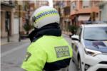 La Policia de Cullera deté a un veí de Sueca després de furtar un cotxe i envestir als agents