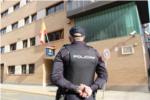 La Policia Nacional deté a Alzira a un home per atracar un estanc amb una arma de foc