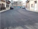 L'Ajuntament renova el paviment de diversos carrers