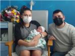 Un bebé de Benimodo, el primer a nàixer a l'Hospital de la Ribera en 2021