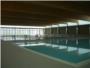 El pleno de Benifaió aprueba un nuevo expediente para conceder la gestión de la piscina cubierta