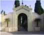 Cartas al director - Para ir al cementerio de Alzira hay que llevarse el cubo, la escoba, el recogedor y la escalera de casa