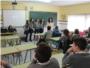 Alumnes de Sueca ensenyen a previndre el mal ús de les noves tecnologies
