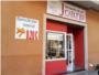 Dos individuos con arma blanca atracan un despacho de pan en la calle Pere Esplugues de Alzira