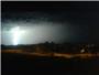 Impresionante tormenta con descargas eléctricas anoche en Alzira
