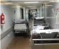 Col·lapse en Urgències de la Ribera amb pacients en corredors i esperant habitació