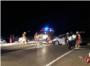 Greu col·lisió frontal entre dos vehicles enfront del Parc de Bombers a Alzira