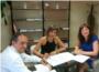 La alcaldesa de Benifaió se reúne con el secretario autonómico para exigir mejoras en los centros escolares
