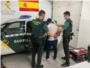 La Guàrdia Civil de Cullera ha detingut a tres homes de nacionalitat romanesa pel robatori de catalitzadors de vehicles