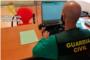 La Guàrdia Civil de Llombai deté a un home per estafar més de 9.000 euros a 35 dones